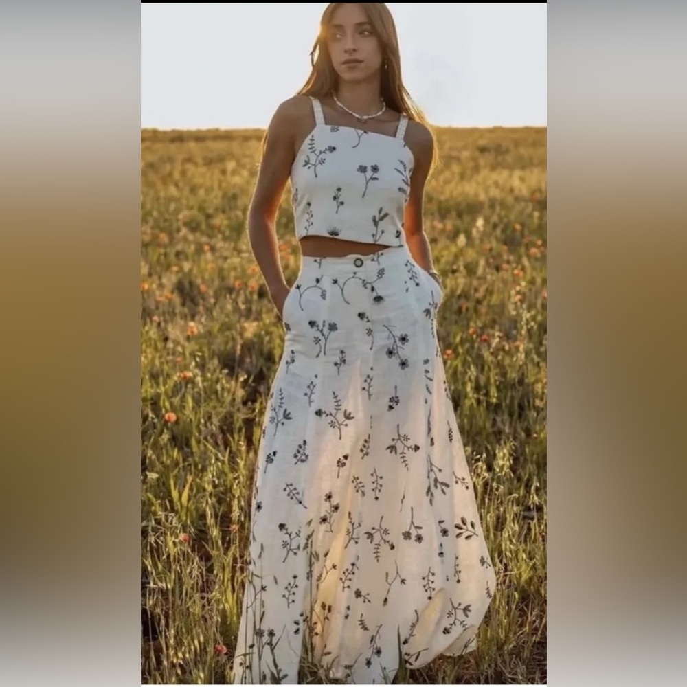 Zara Cream Floral Skirt Set - Picture 9 of 11
